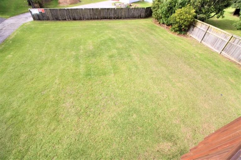 Photo of property in 11 Kon Tiki Road, Whiritoa, Whangamata, 3691