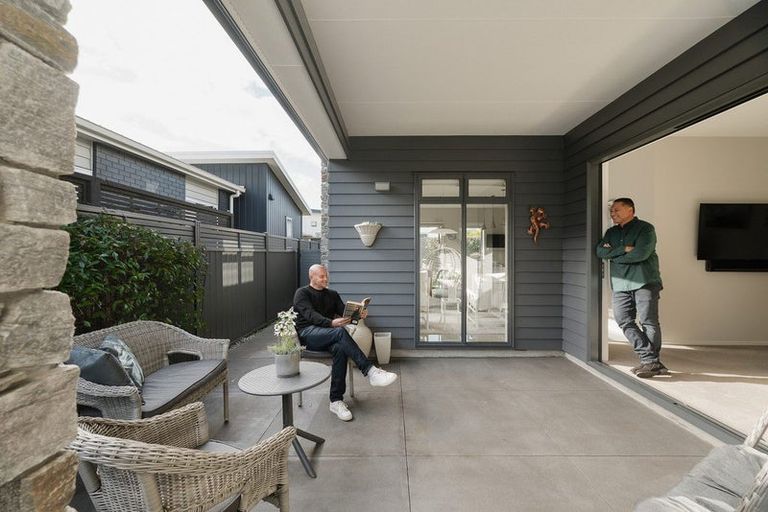 Photo of property in 37 Coast Boulevard, Papamoa Beach, Papamoa, 3118