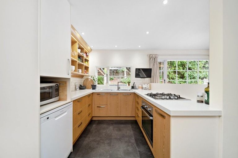 Photo of property in 1 Mcchesney Road, Arthurs Point, Queenstown, 9371