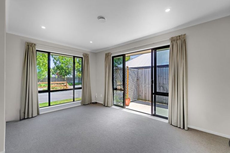 Photo of property in 8a Othello Drive, Rolleston, 7614