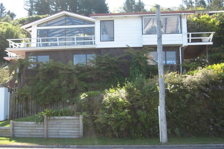 Photo of property in 72 Wakeman Road, Acacia Bay, Taupo, 3330