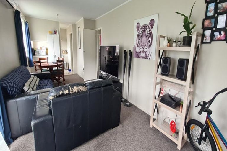 Photo of property in 1/54 Brunner Road, Glen Eden, Auckland, 0602