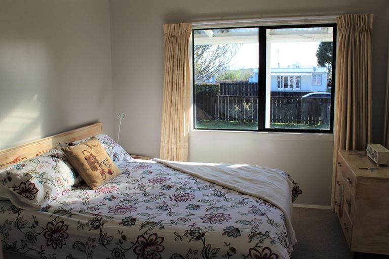 Photo of property in 8 Rangatira Drive, Mangakino, 3421