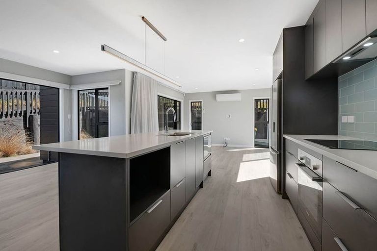 Photo of property in 16 Aquamarine Avenue, Wainui, 0992