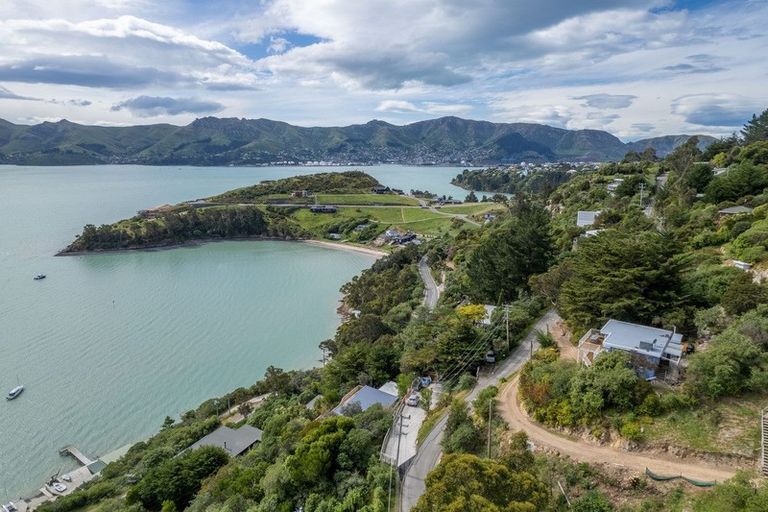Photo of property in 38 Bayview Road, Charteris Bay, Governors Bay, 8971