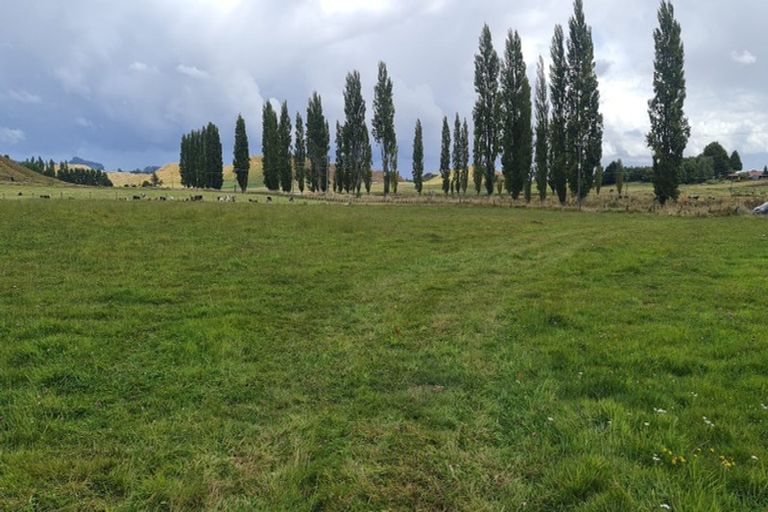 Photo of property in 2174 Rangiwahia Road, Rangiwahia, Kimbolton, 4774