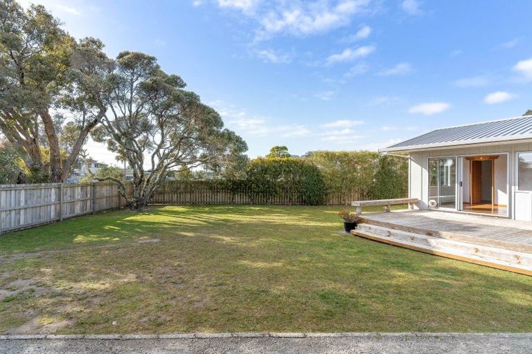 Photo of property in 217 Kiwi Road, Whangamata, 3620