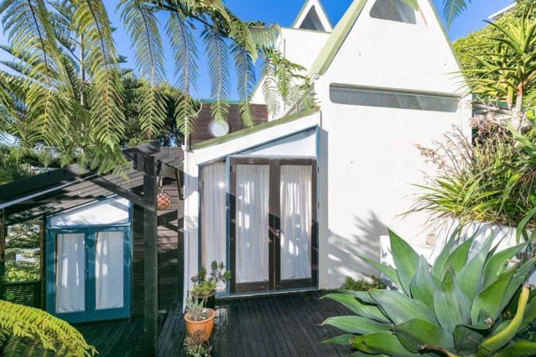 Photo of property in 57 Rhine Street, Island Bay, Wellington, 6023