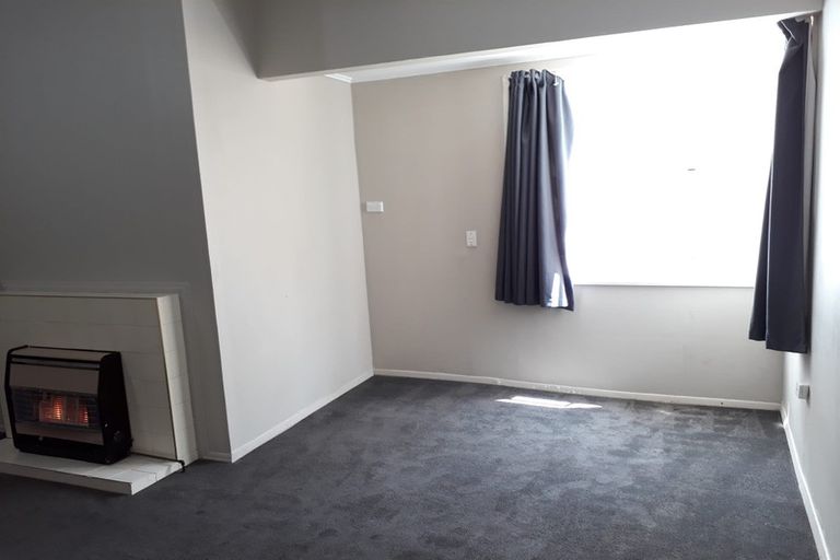 Photo of property in 4 Howard Street, Mount Cook, Wellington, 6021