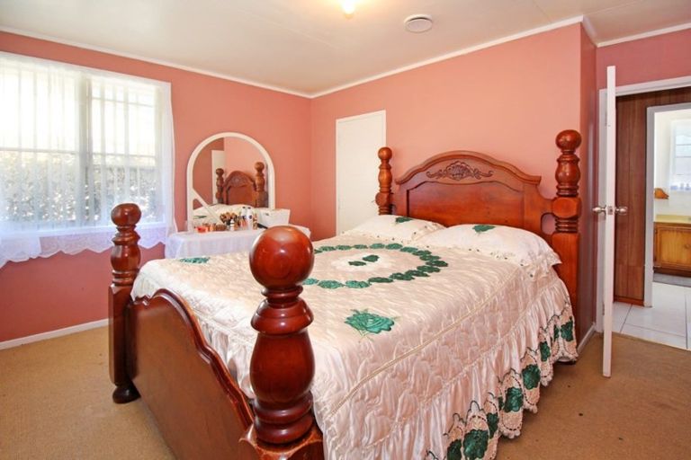 Photo of property in 48 Steven Street, Mangere East, Auckland, 2024