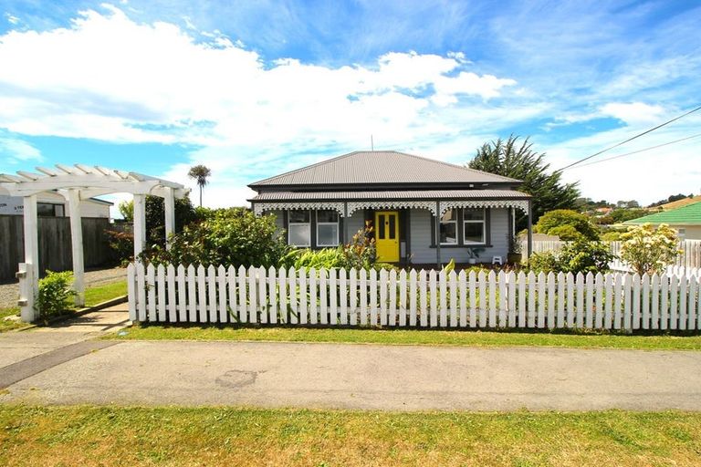 Photo of property in 49 Till Street, South Hill, Oamaru, 9400