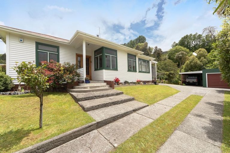 Photo of property in 50 Kiwi Road, Taihape, 4720
