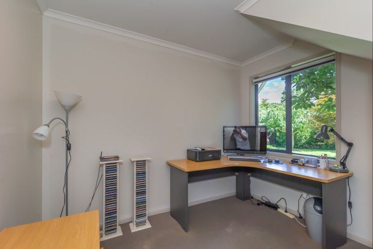 Photo of property in 52 Western Rise, Ohau, Levin, 5570