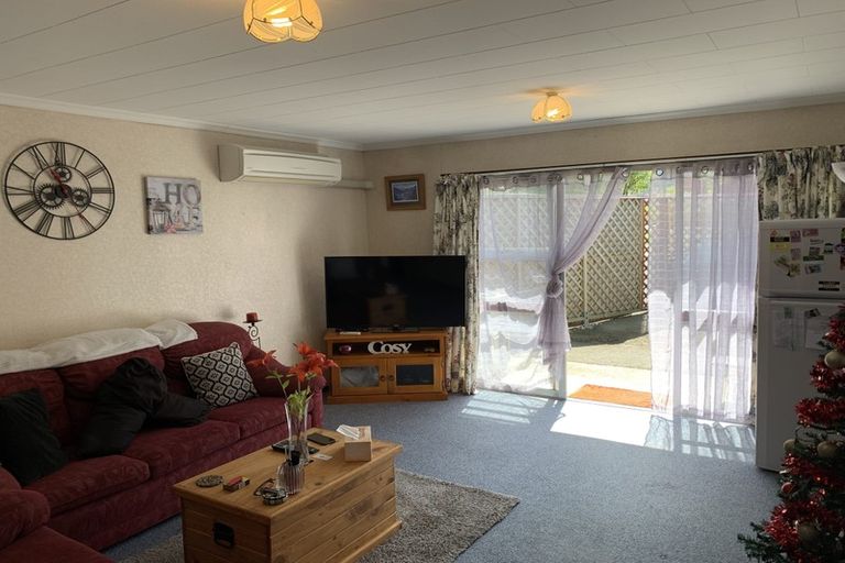 Photo of property in 2a Runciman Street, Green Island, Dunedin, 9018