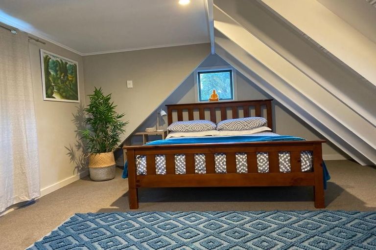 Photo of property in 37 Wheatstone Road, Wainui, Gisborne, 4073