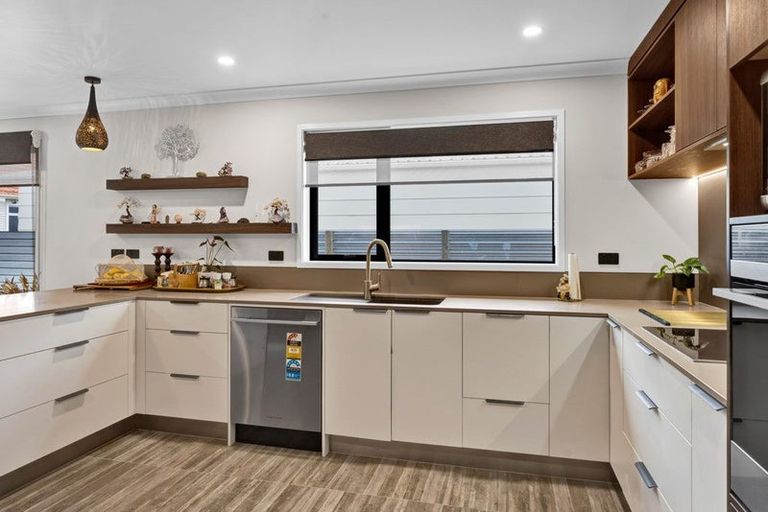 Photo of property in 12b Morrissey Street, Hawera, 4610