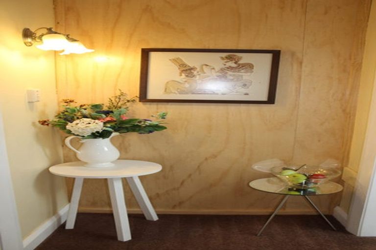 Photo of property in 5 Pioneer Drive, Lake Tekapo, 7999