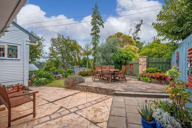 Photo of property in 4 Leigh Terrace, Bayview, Auckland, 0629