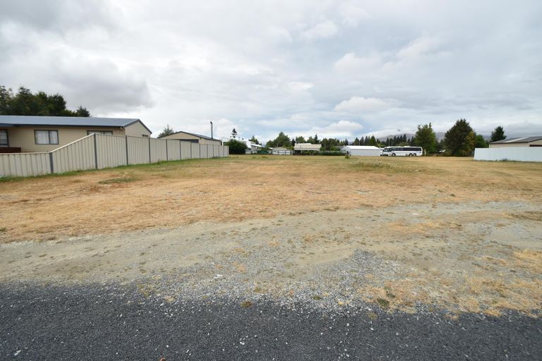 Photo of property in 21 Totara Drive, Twizel, 7901