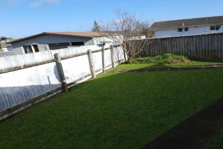 Photo of property in 63 Zelda Avenue, Clover Park, Auckland, 2023