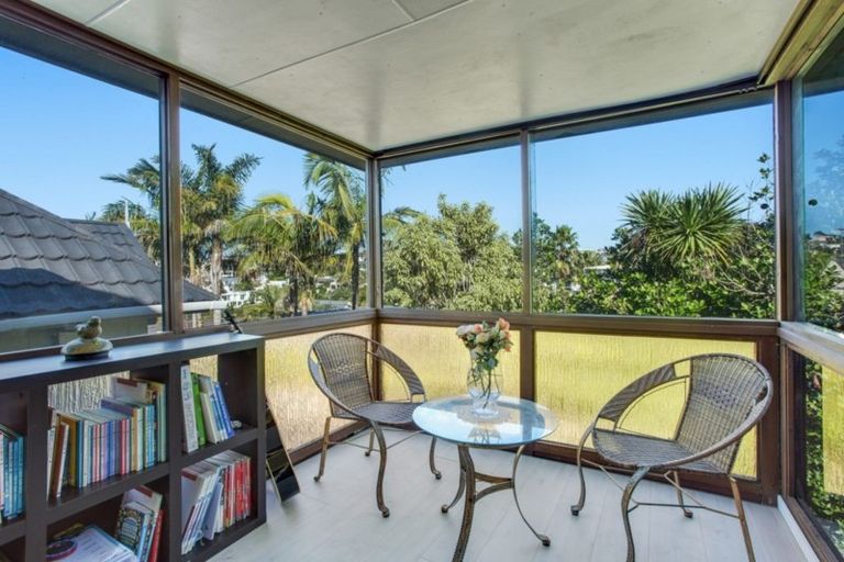 Photo of property in 2/23 Commodore Parry Road, Castor Bay, Auckland, 0620