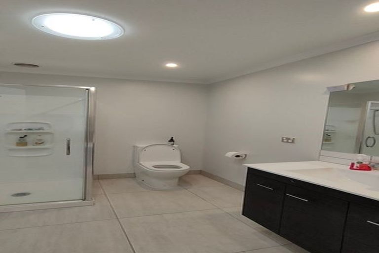 Photo of property in 4 Nohoanga Road, Karaka, Papakura, 2113