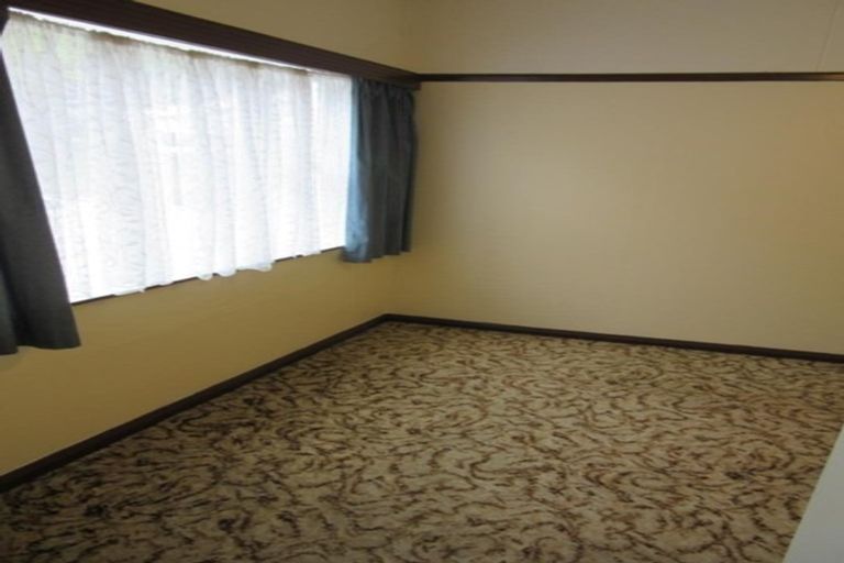 Photo of property in 94 Russell Terrace, Berhampore, Wellington, 6023