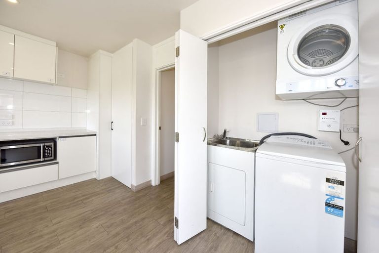 Photo of property in 48 Hooker Avenue, Bryndwr, Christchurch, 8053