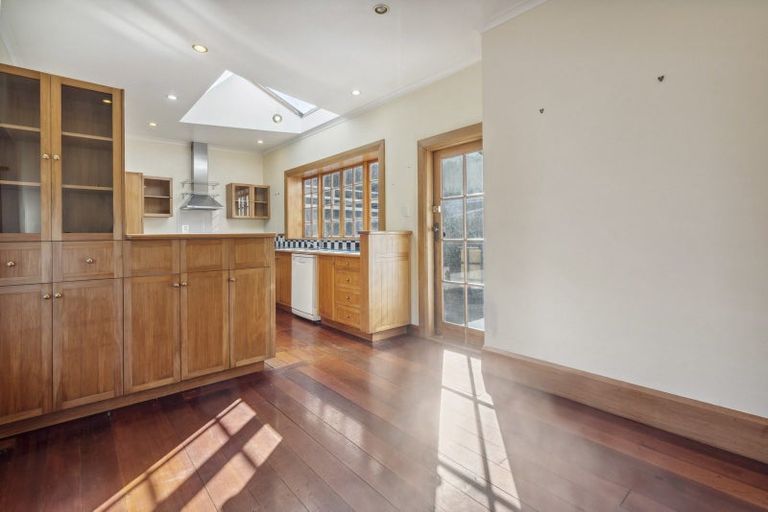 Photo of property in 6 Hataitai Road, Hataitai, Wellington, 6021