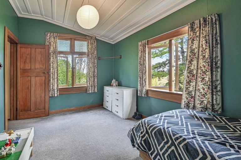 Photo of property in 2553 Taihape Road, Sherenden, Hastings, 4179