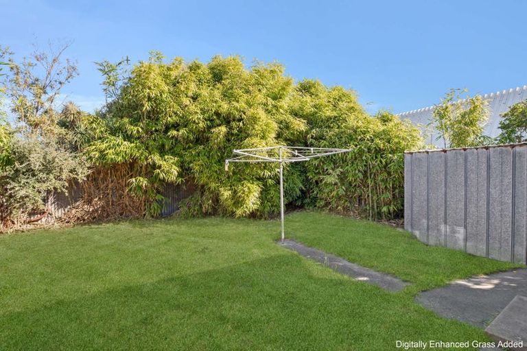 Photo of property in 2/7 Collingwood Street, New Brighton, Christchurch, 8061