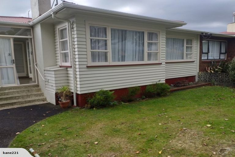Photo of property in 605 Queen Street East, Levin, 5510