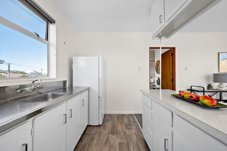 Photo of property in 2/16 Ross Street, Kilbirnie, Wellington, 6022