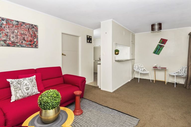 Photo of property in 1/10 Lotus Lane, Mangere East, Auckland, 2024