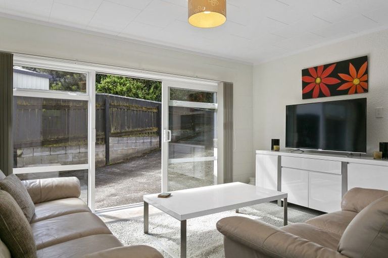 Photo of property in 10 Kensington Place, Richmond Heights, Taupo, 3330