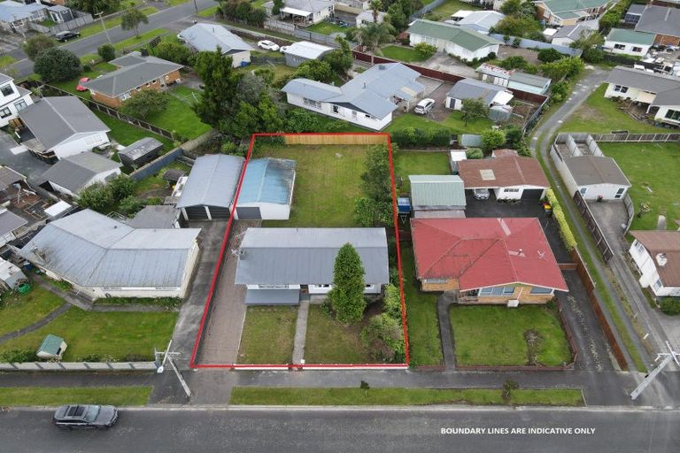 Photo of property in 5 Cricket Place, Melville, Hamilton, 3206