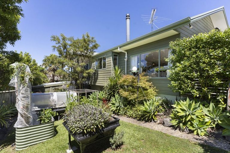 Photo of property in 21 Castaway Place, Gulf Harbour, Whangaparaoa, 0930