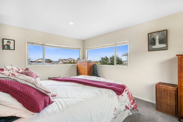 Photo of property in 27 Mayor View Terrace, Waihi Beach, 3611