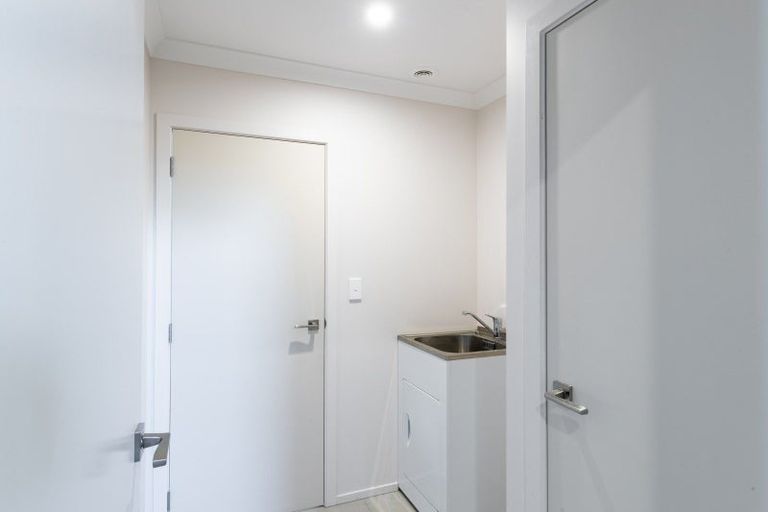 Photo of property in 2 Yeats Grove, Trentham, Upper Hutt, 5018