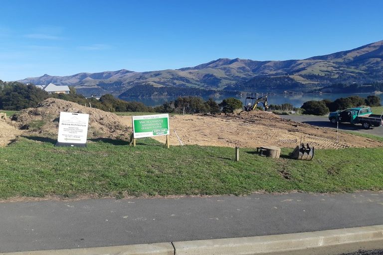 Photo of property in 34 Totara Drive, Duvauchelle, 7581