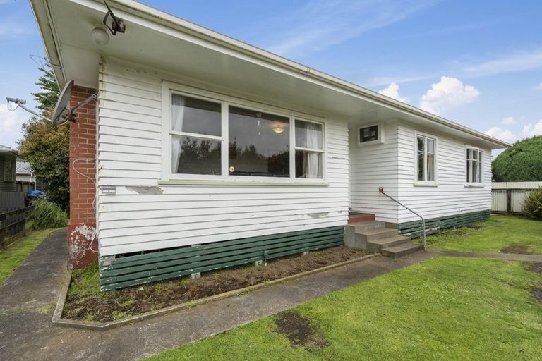 Photo of property in 46b Cowling Road, Hurdon, New Plymouth, 4310