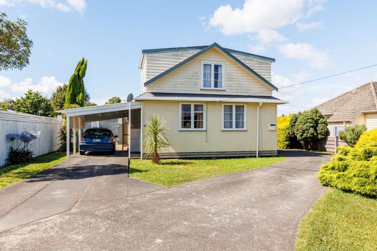 Photo of property in 38 Mangahao Road, Pahiatua, 4910