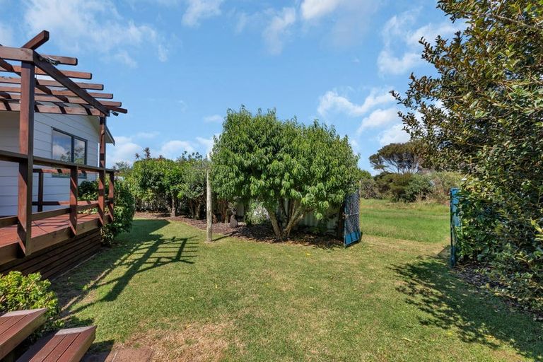 Photo of property in 24 Tamure Place, Ruakaka, 0116