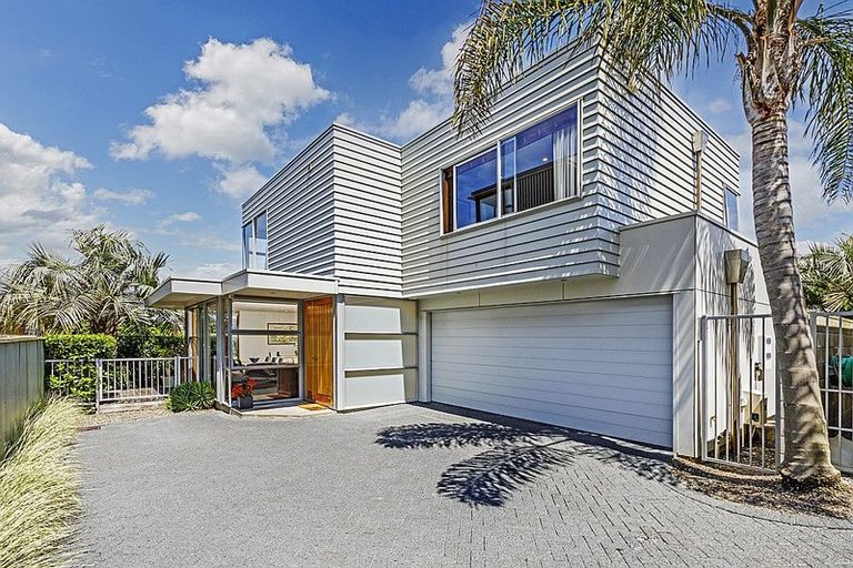 Photo of property in 52a Killarney Street, Takapuna, Auckland, 0622