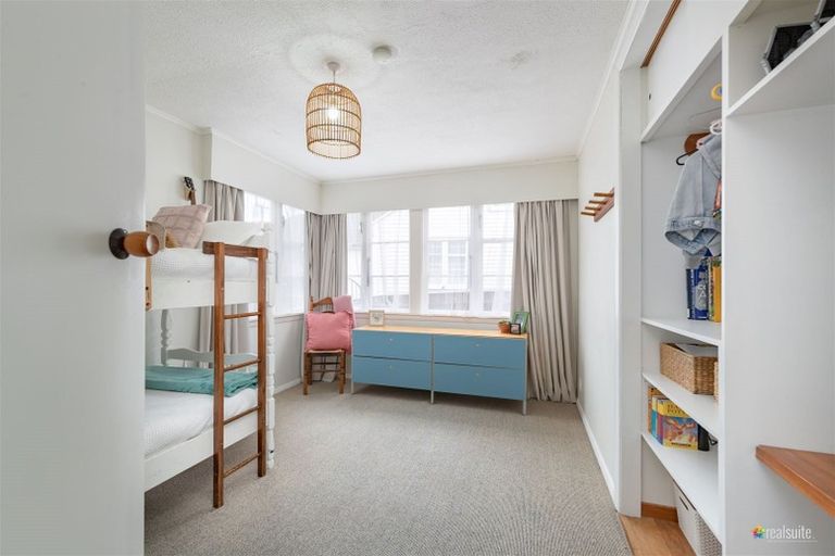 Photo of property in 19 Newcombe Street, Naenae, Lower Hutt, 5011