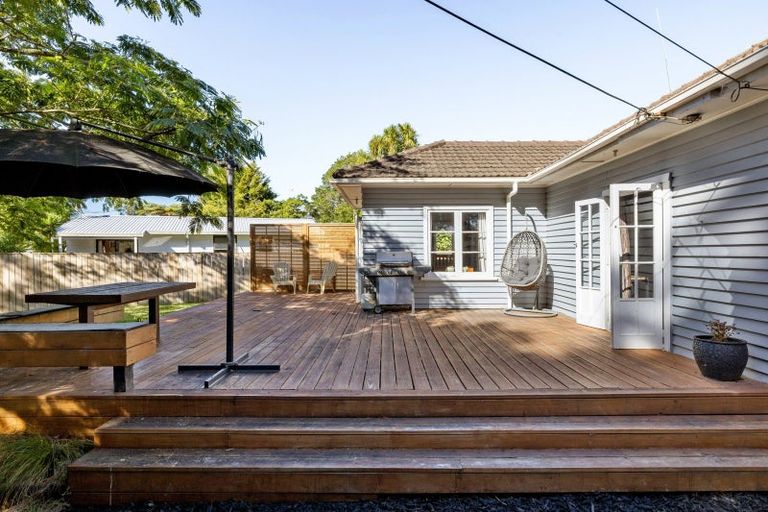 Photo of property in 12 Tui Avenue, Forest Lake, Hamilton, 3200