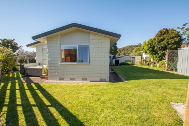 Photo of property in 66 Forrester Drive, Welcome Bay, Tauranga, 3112