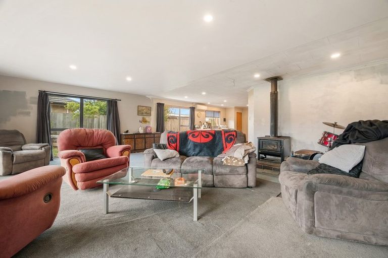 Photo of property in 14 Shelley Street, Rolleston, 7614