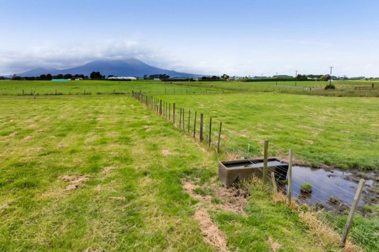 Photo of property in 369 Patiki Road, Pihama, Opunake, 4682