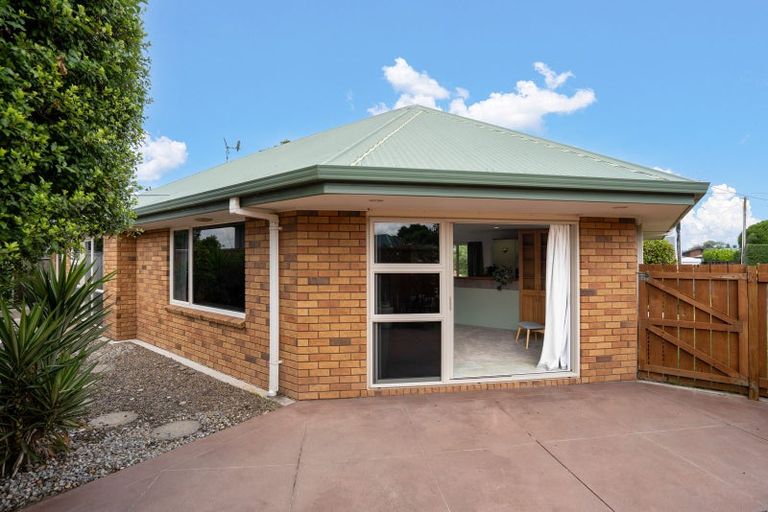 Photo of property in 49a Weld Street, Cambridge, 3434